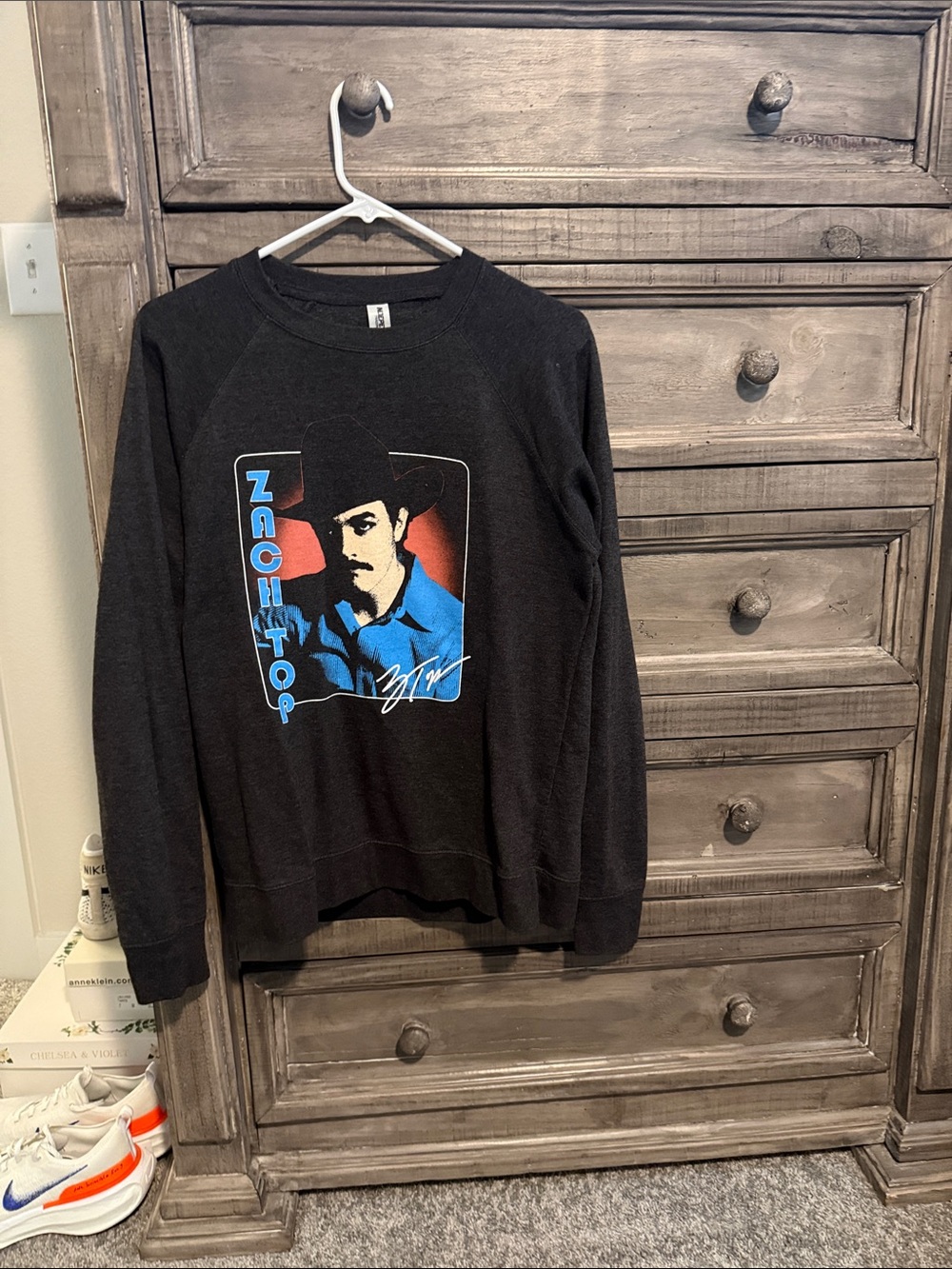 Black Graphic Men’s Crewneck Sweatshirt - Black